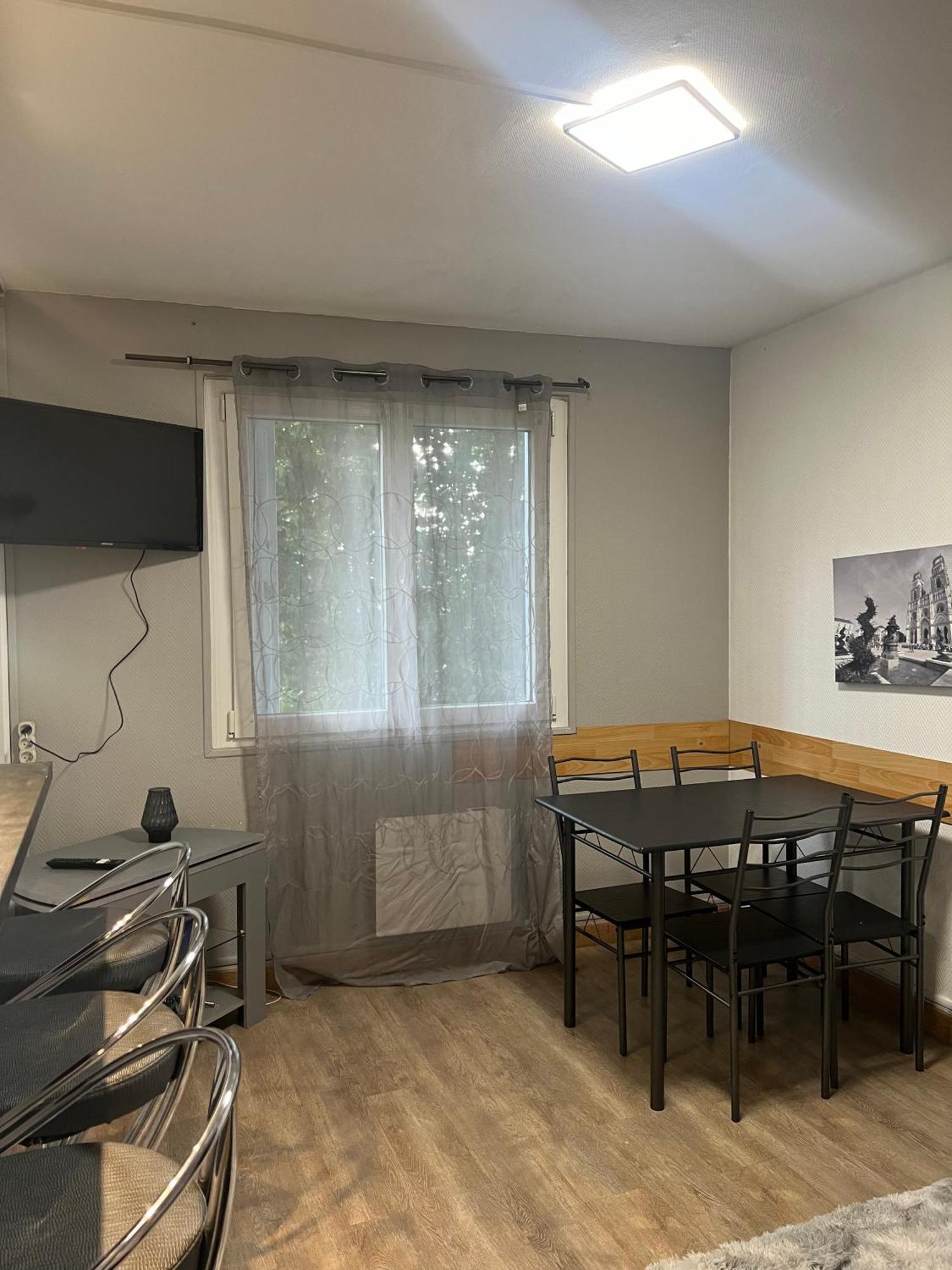 Appartement Business&Famille Pres Gare Orleans Tv Wifi Kültér fotó